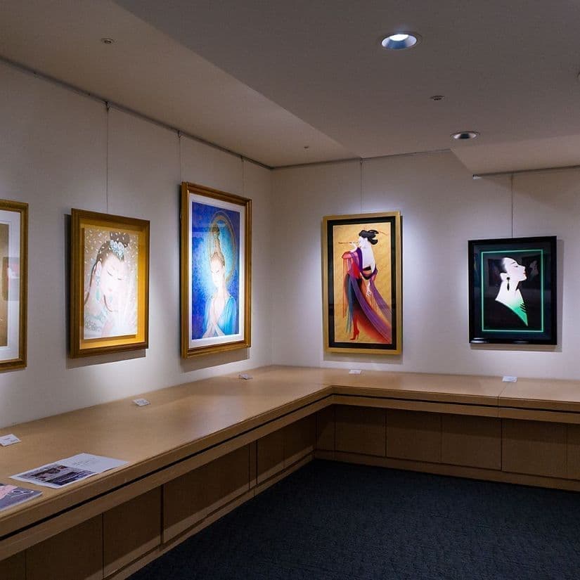 鶴田一郎展 ―美と幻想のミューズたち―