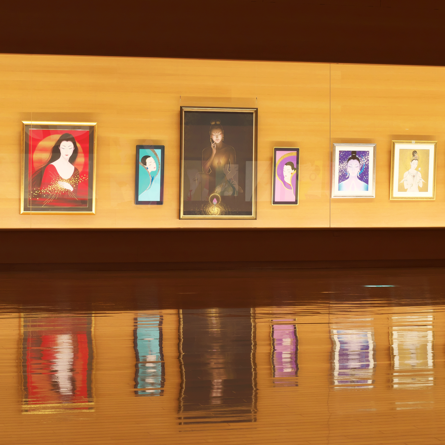 醍醐寺霊宝館秋期特別展「鶴田一郎 ミューズ達の祈り」美人画仏画